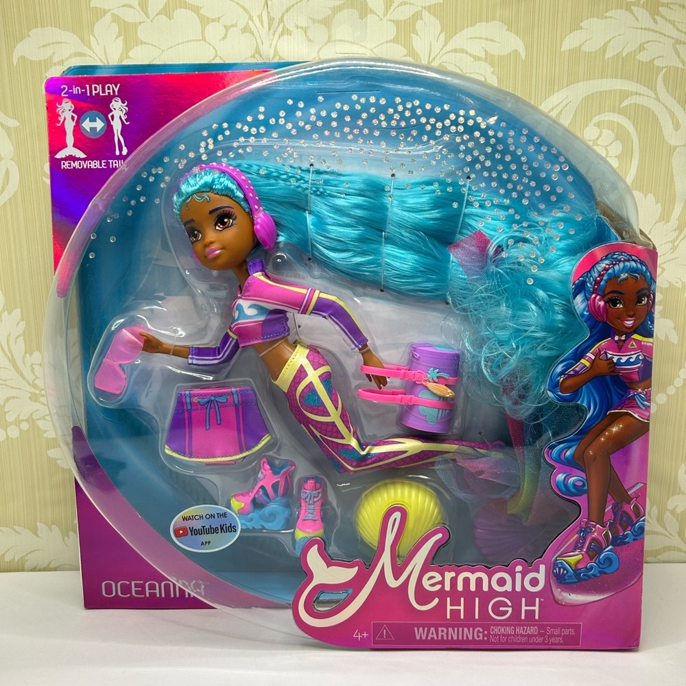 Mermaid High Oceanica Doll with Accessories